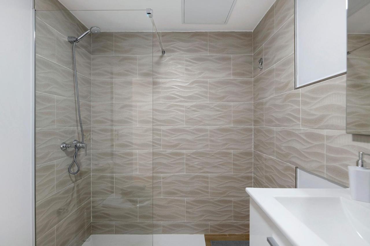 Ianoa Apartment Tias Luaran gambar